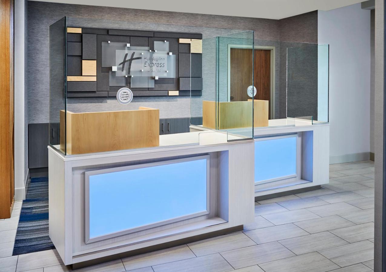 Holiday Inn Express & Suites Windsor East - Lakeshore By Ihg Tecumseh Bagian luar foto